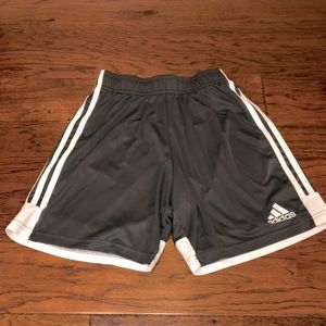 adidas Men's Tastigo 19 Shorts size Small